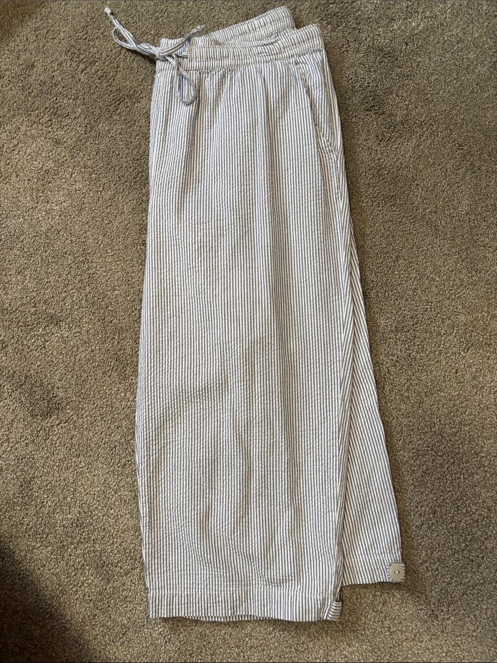 Petite Capri pants